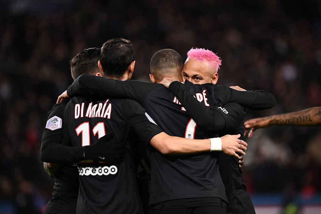 Pasukan Thomas Tuchel itu masih nyaman memuncaki klasemen Liga Prancis setelah meraih 55 poin hasil 22 pertandingan.