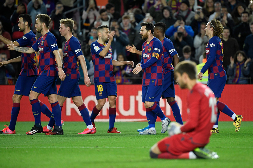 Dengan hasil ini, Barcelona bertahan di posisi kedua klasemen sementara dengan mengoleksi 46 poin. Mereka masih menjaga jarak tiga poin dari Real Madrid yang berada di puncak klasemen.
 