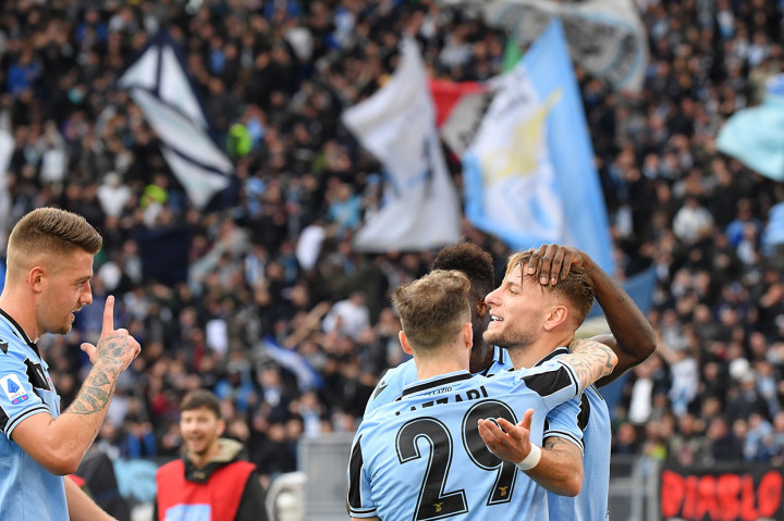Dengan hasil ini Lazio untuk sementara menggeser Inter Milan di posisi kedua dengan 49 poin.