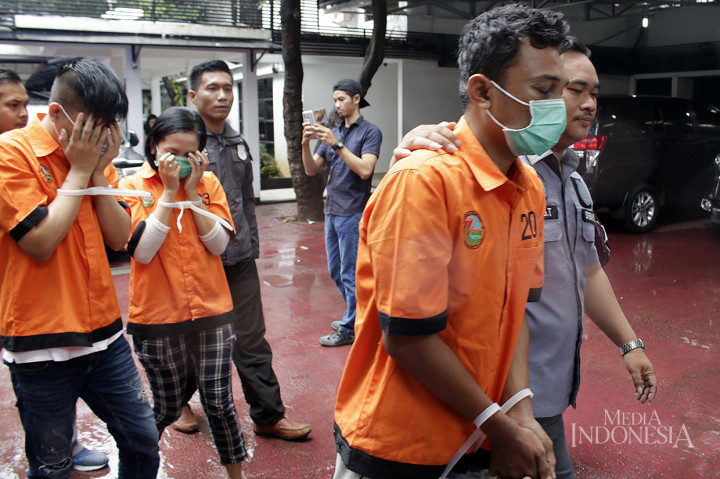 Tiga tersangka berinisial I, E dan R berhasil ditangkap dan terancam hukuman paling lama 20 tahun.