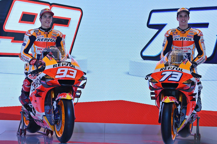 Marc masih mengenakan nomor 93 sebagai andalannya dan Alex akan menggunakan nomor 73 yang dipakainya saat menjuarai Moto2 musim lalu. Marquez pun berjanji akan semaksimalkan mungkin untuk mempertahankan gelar juara dunia yang sudah diraih sejak 2016.

