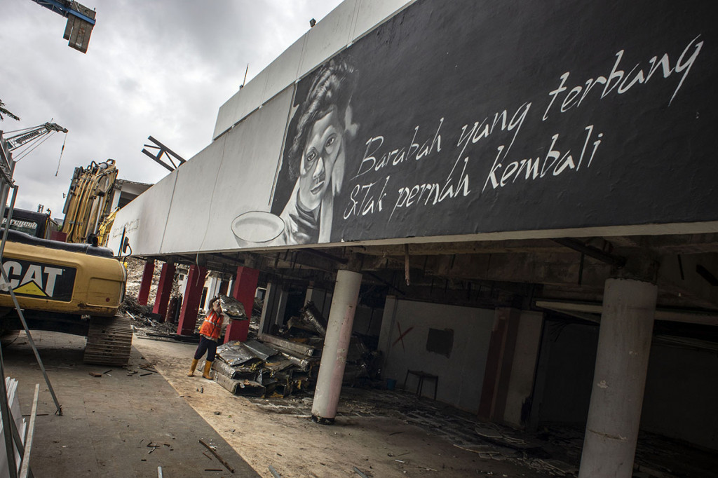 Selain Gedung Graha Bhakti Budaya, pada tahap II revitalisasi TIM juga bakal dilakukan pembongkaran terhadap Galeri Cipta I, yang ada di sisi kanan.