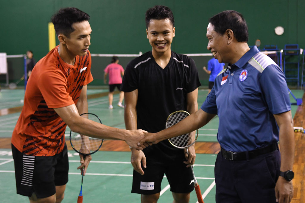 Zainudin juga sempat menyapa sejumlah atlet bulu tangkis yang tengah berlatih, di antaranya Jonatan Christie, Anthoni Sinisuka Ginting, dan Greysia Polii.