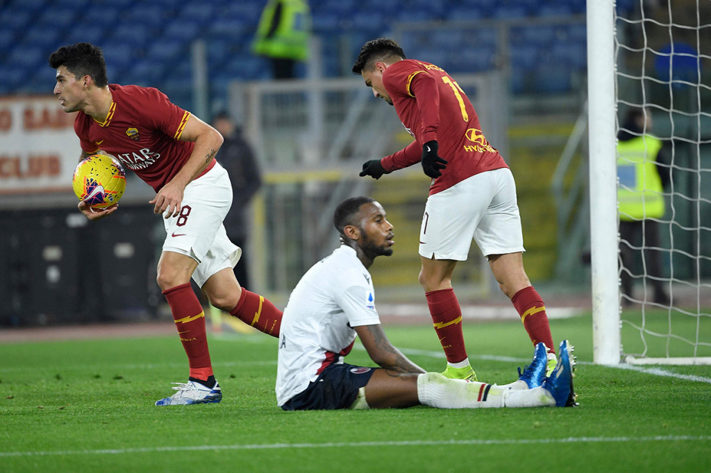 Tuan rumah berhasil menyamakan kedudukan pada menit ke-22 akibat gol bunuh diri Stefano Denswil.