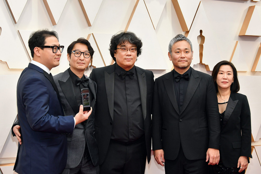 Parasite mengalahkan sutradara kenamaan Hollywood, seperti Quentin Tarantino yang menulis naskah film Once Upon a Time... In Hollywood. Juga mengalahkan naskah film Marriage Story, Knives Out, dan 1917. AFP Photo/Amy Sussman