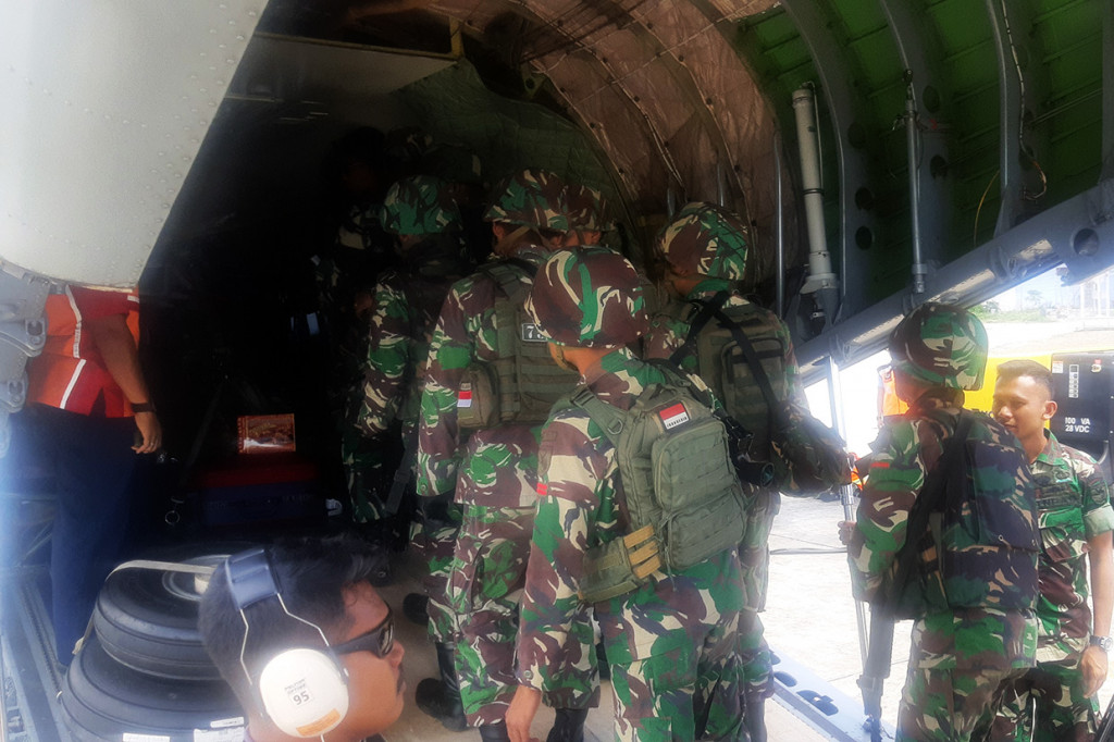 Sebelumnya, tim terlebih dahulu akan diberangkatkan untuk meninjau kondisi tempat ditemukannya puing-puing helikopter MI-17 dari udara, sebelum mendroping personel yang akan melakukan evakuasi.