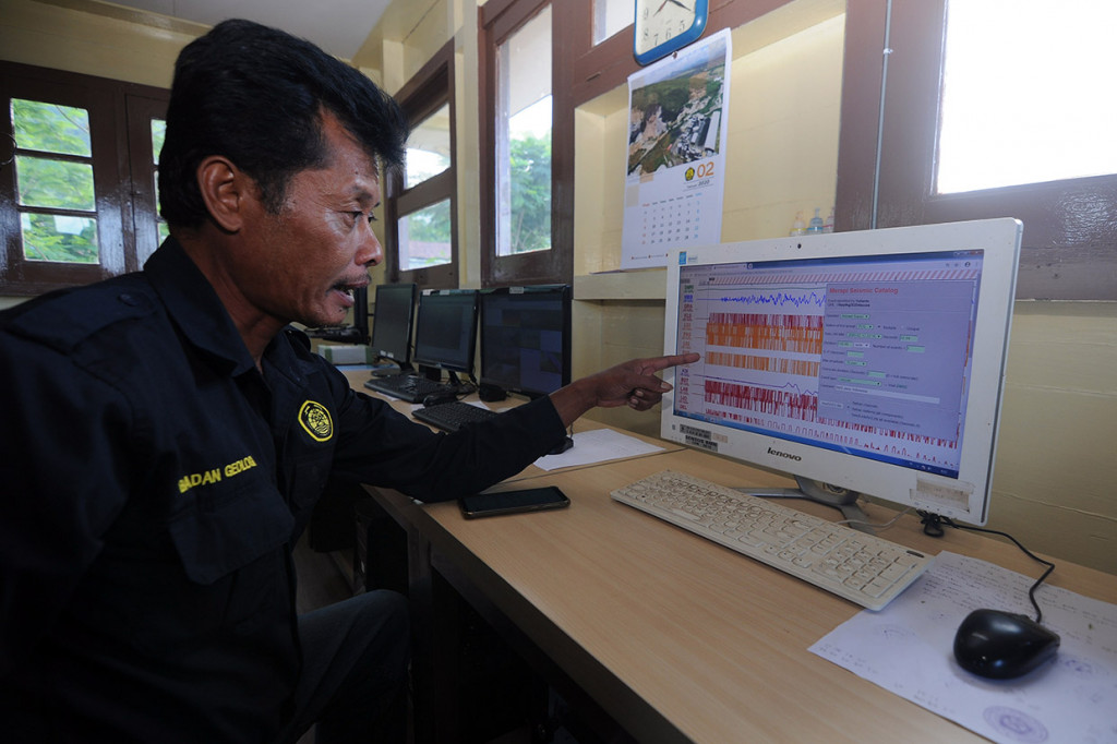 Berdasarkan data Balai Penyelidikan dan Pengembangan Teknologi Kebencanaan Geologi (BPPTKG) telah terjadi erupsi Gunung Merapi pada Kamis, 13 Februari 2020 pukul 05.16 WIB dengan tinggi kolom erupsi 2.000 meter dari puncak. 