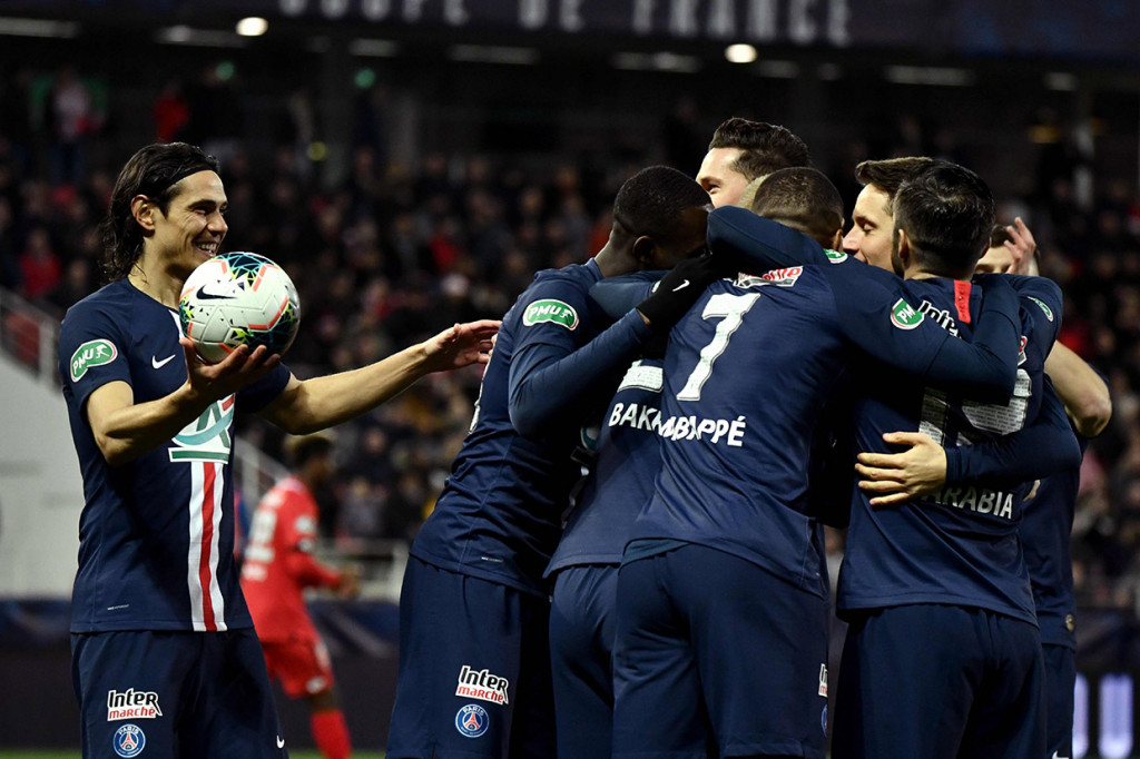 Terkapar pada posisi ke-17 dalam klasemen Ligue 1, tuan rumah Dijon sudah harus tertinggal saat pertandingan baru memasuki menit pertama lewat gol bunuh diri Wesley Lautoa.