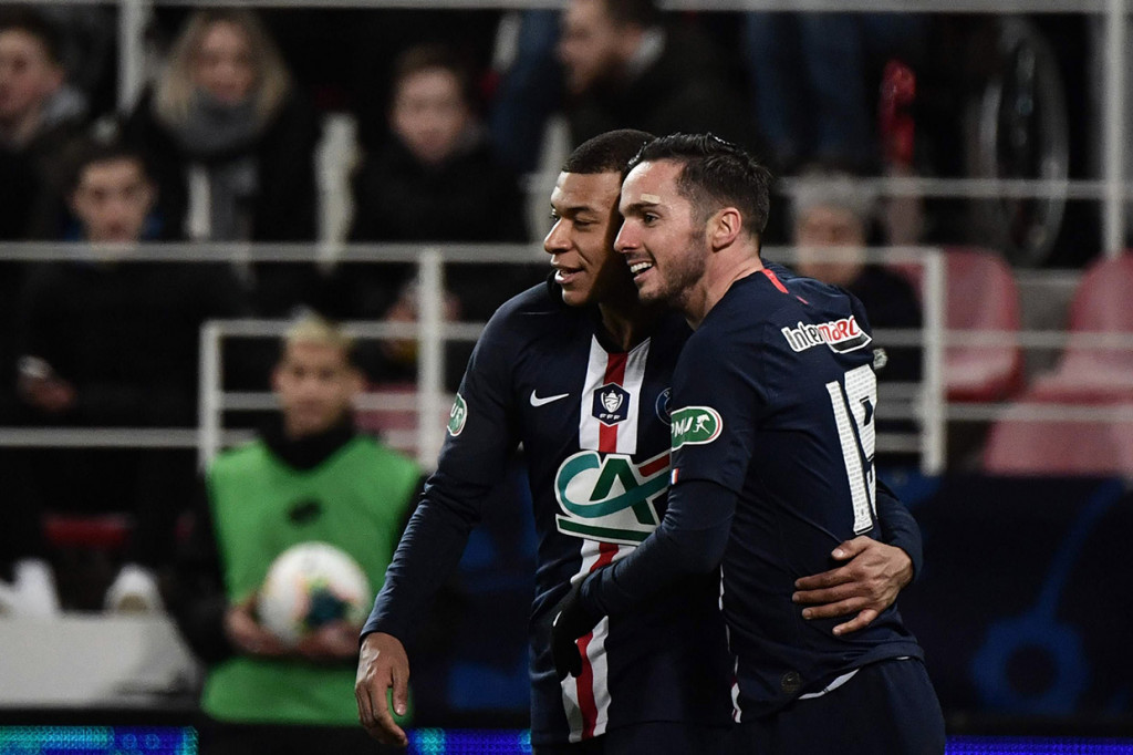 Bek Dijon Senou Coulibaly menciptakan gol bunuh diri kedua pada menit ke-86 sebelum upaya Sarabia pada menit-menit terakhir diganjar dengan gol keenam untuk PSG. Skor 6-1 bertahan hingga laga usai.