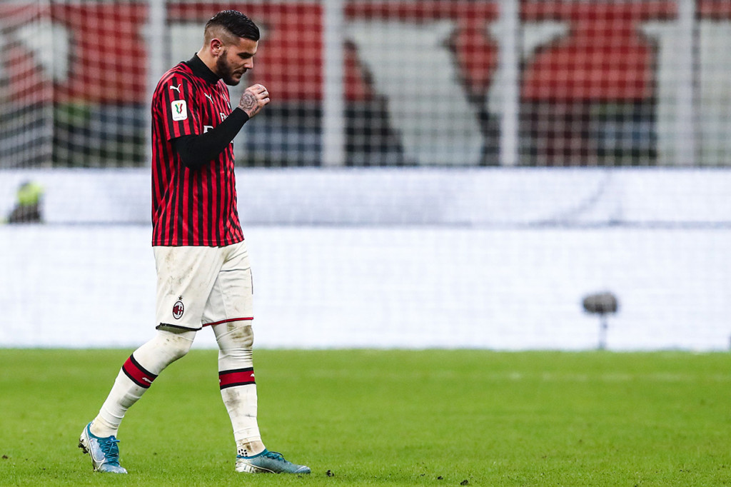 Namun petaka bagi tuan rumah setelah Theo Hernandez diusir keluar lapangan oleh wasit usai diganjar kartu kuning kedua usai melanggar Paulo Dybala.