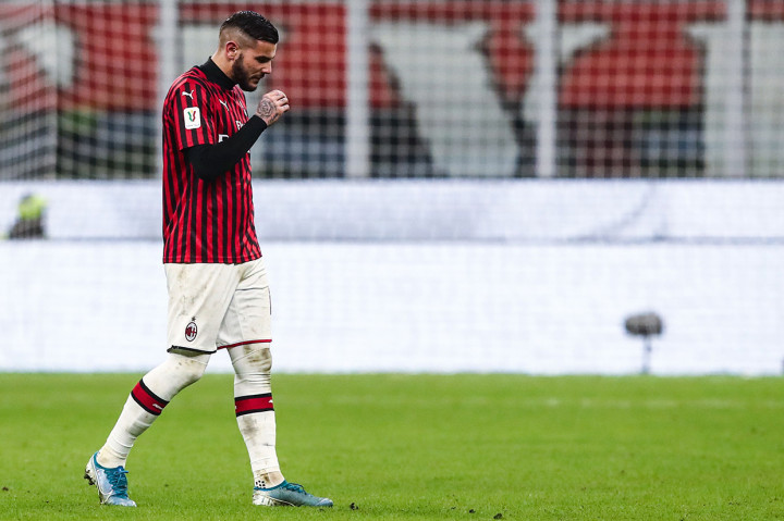 Namun petaka bagi tuan rumah setelah Theo Hernandez diusir keluar lapangan oleh wasit usai diganjar kartu kuning kedua usai melanggar Paulo Dybala.