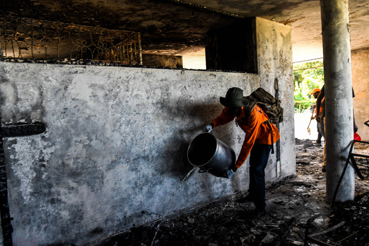 Kebakaran di panti asuhan tersebut menewaskan 15 anak. Dua anak meninggal di lokasi, sementara 13 lainnya meninggal di rumah sakit akibat menghirup asap.