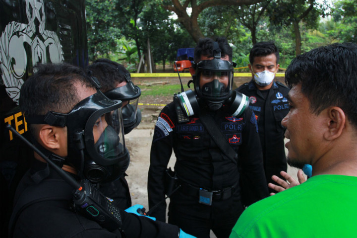 Hasil pengukuran tersebut menunjukkan masih dalam katagori aman bagi masyarakat sekitar meski ditemukan paparan tinggi radioaktifitas. 