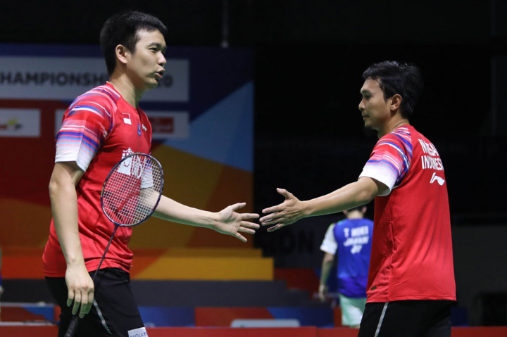 Indonesia sebelumnya mencuri poin lewat ganda putra Hendra Setiawan/Mohammad Ahsan yang sukses mengalahkan MR Arjun/Dhruv Kapila dengan skor 21-10, 14-21, dan 23-21.