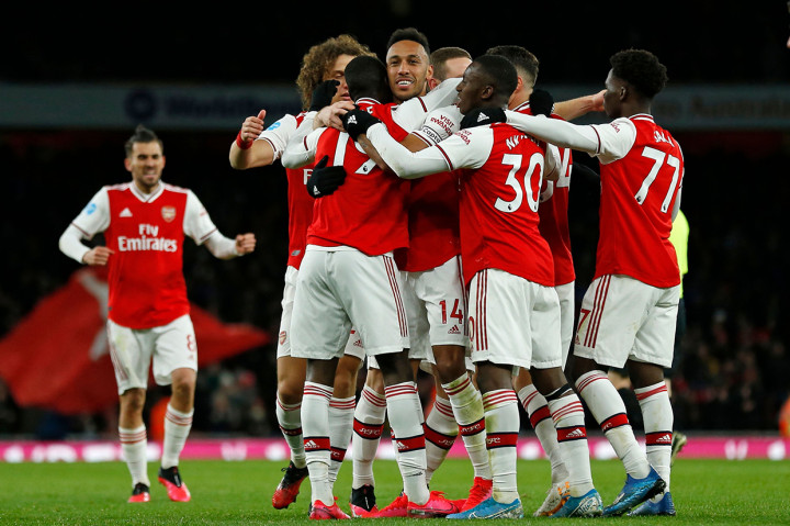 The Gunners sempat ditahan tanpa gol Newcastle di babak pertama. Namun di babak kedua, empat gol bisa dicetak lewat Pierre-Emerick Aubameyang di menit ke-54, Nicolas Pepe (57'), Mesut Oezil (90'), dan Alexandre Lacazette (90+5').