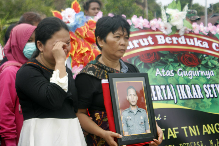 Sertu Anumerta Ikrar Setya Nainggolan merupakan salah satu korban dari 12 orang prajurit TNI yang menjalankan tugas pengamanan perbatasan (Pamtas) RI - PNG dan terjatuh bersama Heli MI-17 milik TNI AD di Pegunungan Mandala Distrik Oksop Kabupaten Pegunungan Bintang Provinsi Papua pada 28 Juni 2019 yang sempat dinyatakan hilang.
