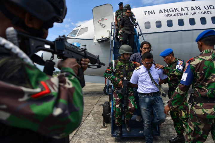 Latihan Pertahanan Udara dengan sandi Kilat C20 tahun 2020 tersebut melibatkan personel dari Skadron Udara 12 dan pesawat Hawk 100/200.