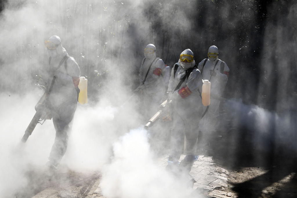 Dalam laporan harian yang dipaparkan, Komisi Kesehatan Provinsi Hubei juga memaparkan, 1.693 orang terinfeksi virus dengan nama resmi Covid-19 itu.