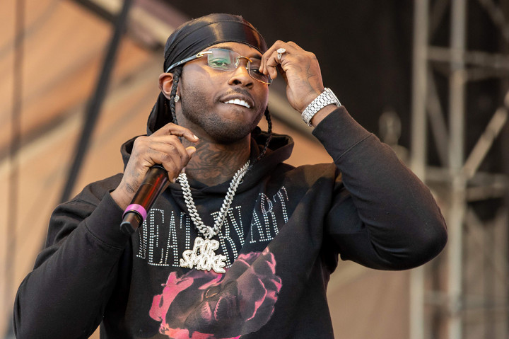  Menurut petugas, dua orang tersebut melepaskan beberapa kali tembakan yang mengakibatkan Pop Smoke luka parah. Rapper bernama asli Bashar Barakah Jackson tersebut kemudian dilarikan ke rumah sakit di West Hollywood. Namun sayang, nyawanya tidak tertolong.??