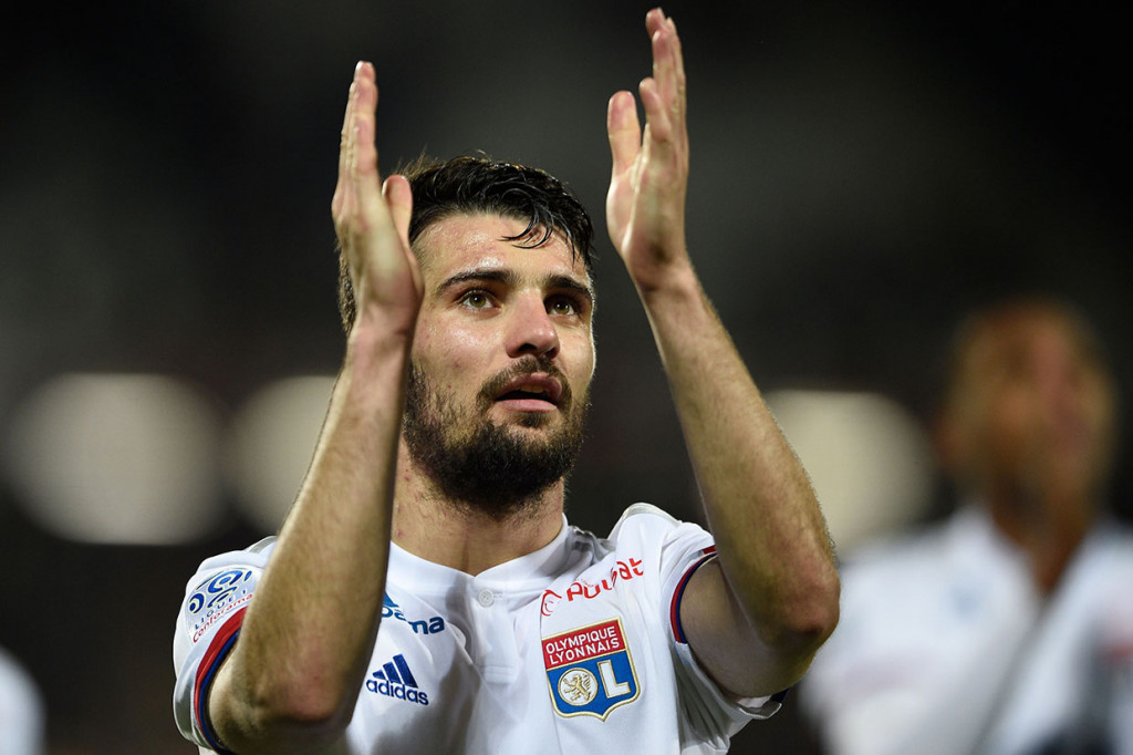 Berkat kemenangan tersebut Lyon naik ke posisi enam klasemen sementara dengan raihan 37 poin, sementara Metz masih berkutat di posisi 15 dengan mengumpulkan 28 poin.