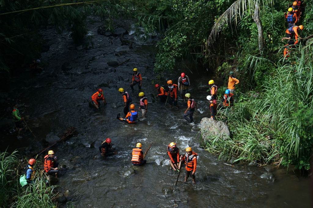 Sejauh ini tim gabungan telah menemukan sebanyak sembilan korban meninggal dunia yang hanyut terbawa arus aliran Sungai Sempor saat melakukan susur sungai pada Jumat, 21 Februari 2020, sementara satu orang belum terkonfirmasi. 