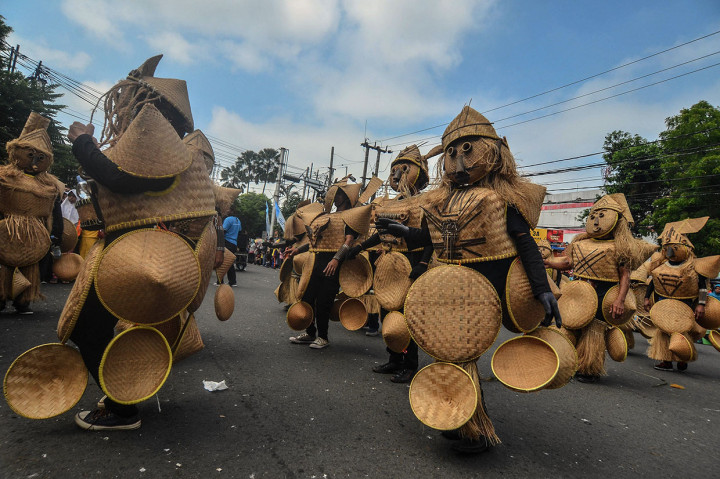 Gelaran karnaval budaya yang ada setahun sekali tersebut juga sebagai salah satu media promosi memperkenalkan seni budaya, industri kreatif, dan perdagangan di Kota Banjar dengan menampilkan ciri khas potensi desa. 