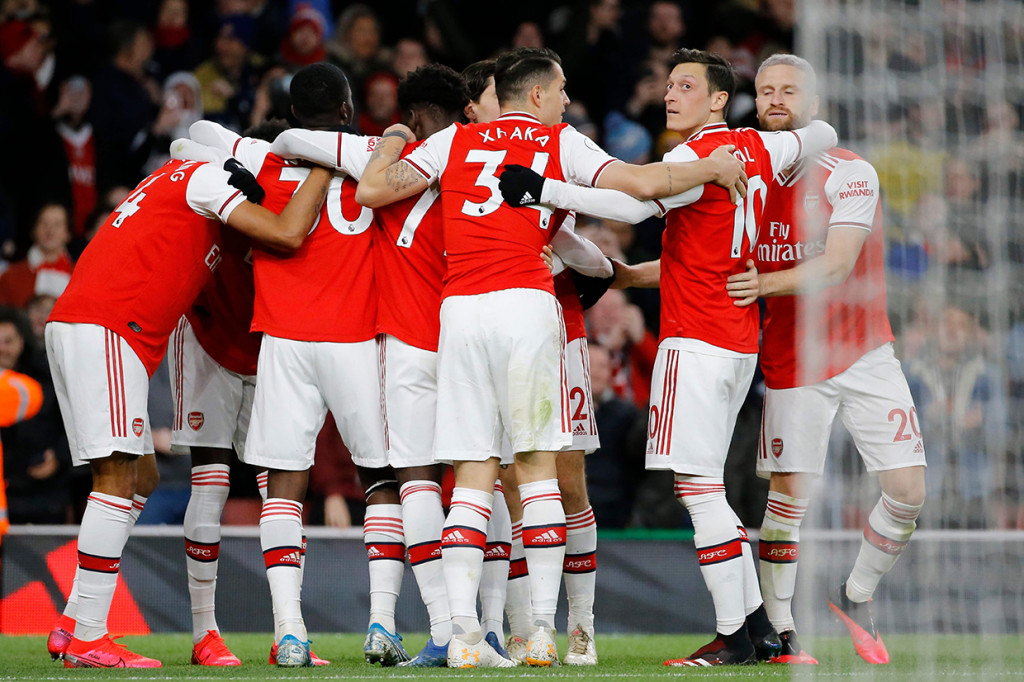 Tambahan tiga angka membawa Arsenal merangsek ke urutan ke-7 dengan 37 poin. Sementara, Everton melorot ke peringkat 11 terpaut satu poin dari pasukan Mikel Arteta.