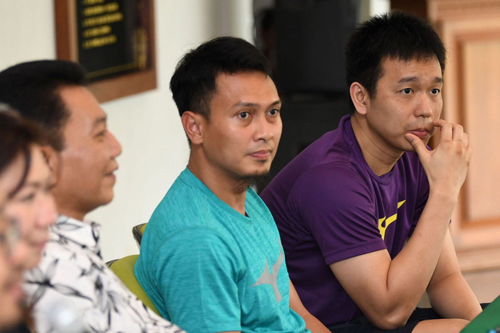 PBSI memastikan 25 pebulu tangkis Indonesia ikut serta dalam All England pada 11-15 Maret 2020 di tengah mewabahnya virus korona dan menargetkan satu gelar dalam turnamen bulu tangkis tertua dunia itu.