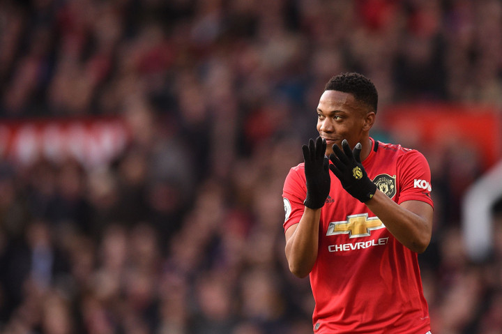 Anthony Martial menjebol gawang City lewat tendangannya di menit ke-30. 