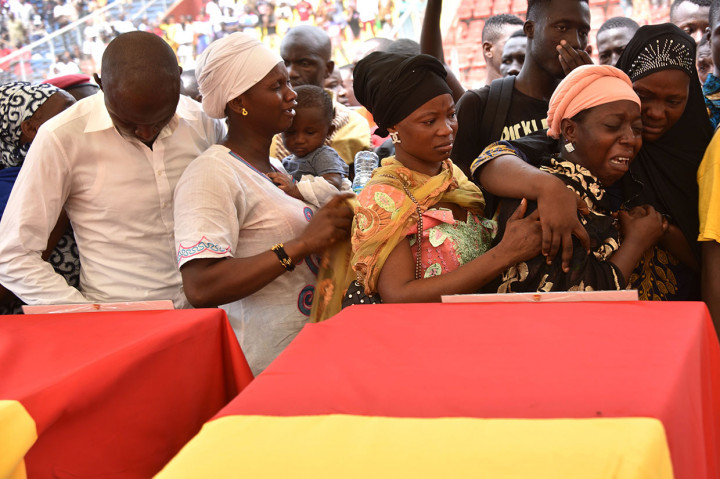 Kecelakaan itu terjadi di dekat kota Mamou, ketika tim yang berbasis di Conakry tersebut melakukan perjalanan dari Ibu Kota Guinea, Conakry ke Kankan untuk memainkan laga pembuka musim melawan Karifamoryah pada Sabtu, 7 Maret 2020.