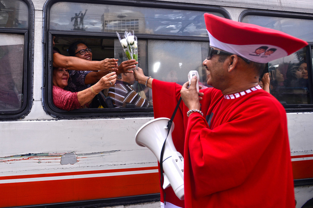 Foto diambil pada 2 Juni 2014. Musisi yang hit di dekade '90-an, Rama Aiphama meninggal dunia di usia ke-63 tahun. 