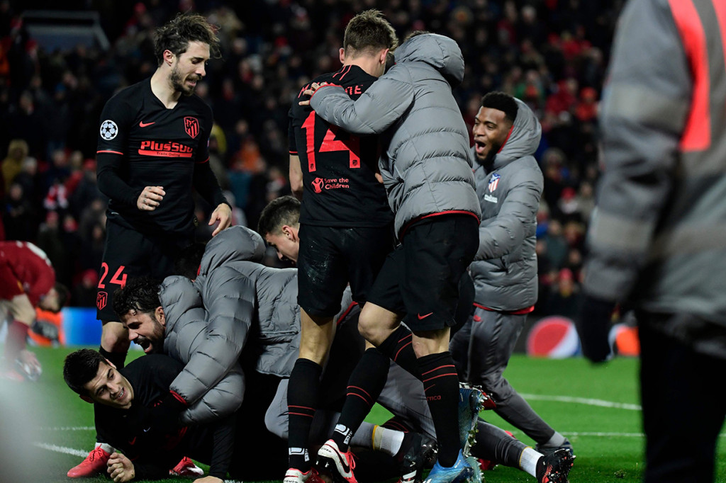Keunggulan agregat 3-2 membuat Atletico tampil tanpa beban, dan Alvaro Morata mengakhiri mimpi buruk The Red lewat golnya di menit akhir babak tambahan waktu kedua. Atletico menang 3-2 dan menyingkirkan Liverpool dengan agregat 4-2.