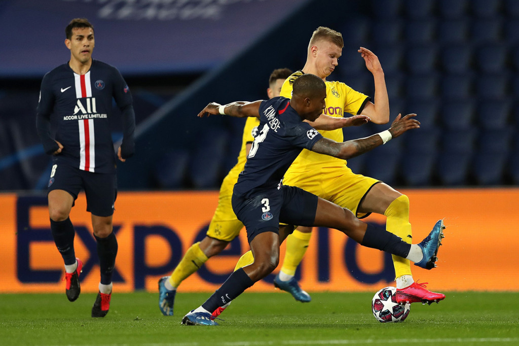 Di babak kedua Dortmund berusaha bangkit. Namun pemain andalan Erling Haaland tidak bisa berbuat banyak dengan pressing ketat pemain lawan. Sementara sepakan salto Emre Can dan tembakan Dan-Axel Zagadou belum membahayakan gawang PSG. 