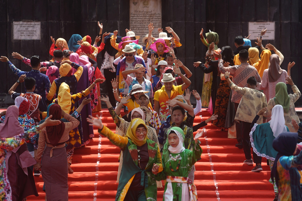 Acara yang diikuti oleh SLB se D.I Yogyakarta itu menjadi media bagi anak-anak berkebutuhan khusus berkreasi dalam bidang seni dan budaya.