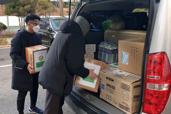 Meskipun senantiasa dihimbau untuk terus waspada, kondisi Daegu sudah semakin kondusif. Hal ini ditandai dengan meningkatnya angka kesembuhan dan semakin menurunnya jumlah kasus baru yang terinfeksi covid-19.