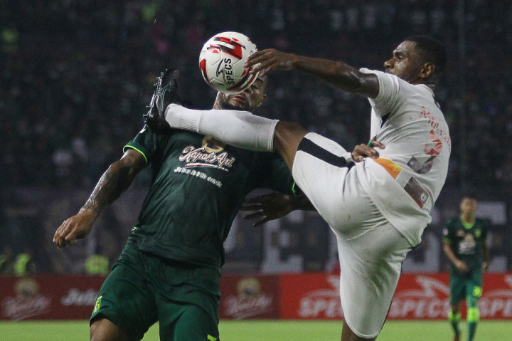 Gol-gol Tim Mutiara Hitam dicetak oleh Thiago Amaral pada menit ke-20 dan 34, M Tahir menit ke-51 dan Ferinando Pahabol menit ke-88.