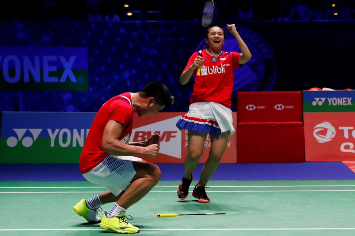 Praveen/Melati berhasil mengalahkan pebulu tangkis Thailand Dechapol Puavaranukroh dan Sapsiree Taerattanachai dengan skor 21-15, 17-21, dan 21-8, di Arena Birmingham, Inggris, Minggu, 15 Maret 2020 malam WIB.