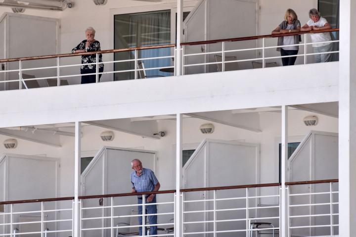 MS Braemar mengangkut lebih dari 1.000 orang di dalamnya termasuk lima orang dengan kasus positif covid-19 dan lebih dari 50 orang dalam isolasi karena menunjukkan gejala mirip flu.