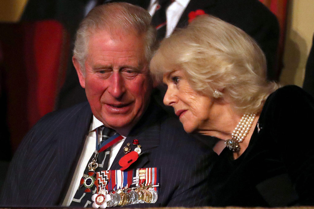 Charles, 71, dan dan istrinya Camilla - yang negatif covid-19 - saat ini sedang melakukan karantina mandiri di kediaman mereka di Skotlandia.