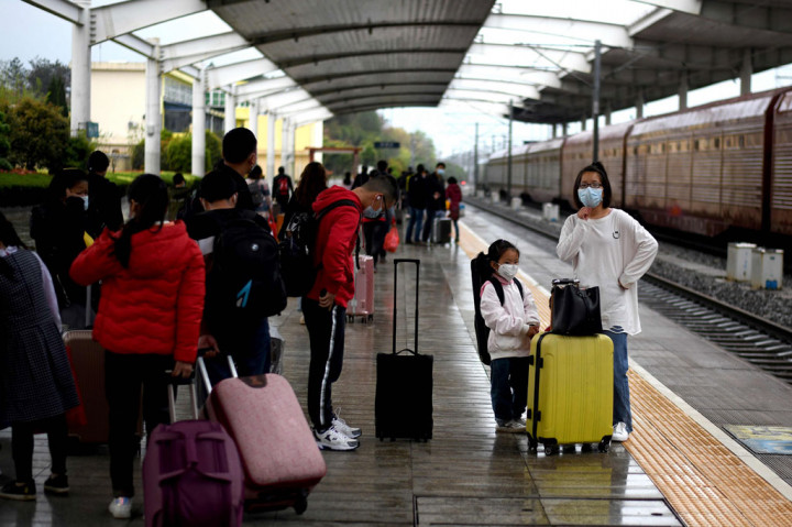 Pembukaan stasiun tersebut sebagai bentuk persiapan sebelum status isolasi atau 'lockdown' Ibu Kota Provinsi Hubei di Wuhan dicabut pada 8 April mendatang. Wuhan sebelumnya dinyatakan sebagai episentrum covid-19.