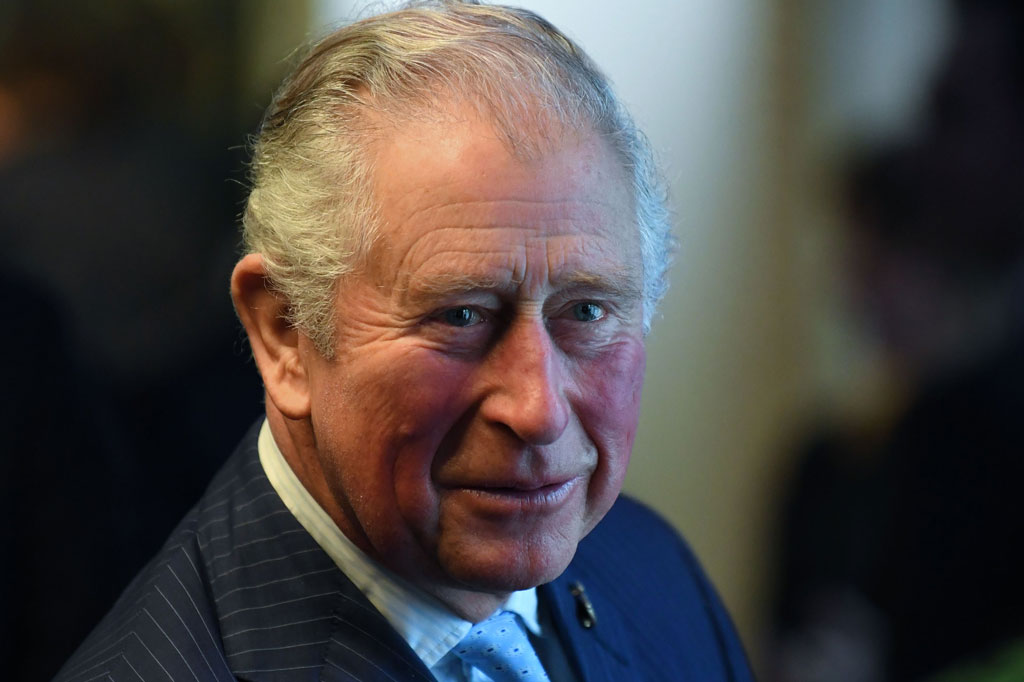 Pangeran berusia 71 tahun, yang usianya menempatkannya di antara kategori yang paling berisiko untuk penyakit ini, dikatakan dalam keadaan sehat dan mematuhi pedoman kesehatan pemerintah.