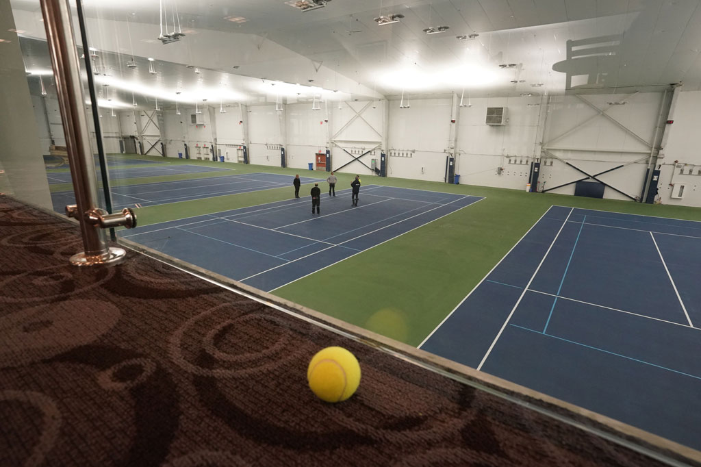 Badan Darurat New York City (NYCEM) sudah memberi tahu USTA mengenai rencana itu Senin, 30 Maret 2020, setelah sebelumnya NYCEM berkata kepada USTA bahwa pusat tenis itu potensial menjadi tempat perawatan kesehatan. 