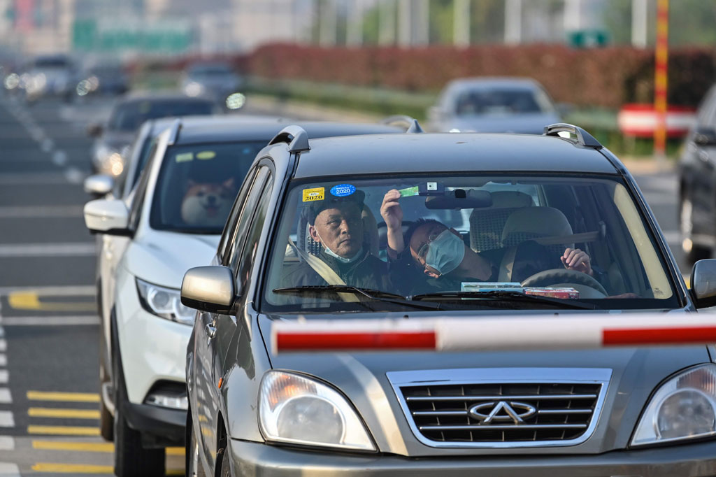 Status penutupan wilayah (lockdown) Kota Wuhan, 

Tiongkok, Rabu, 8 April resmi berakhir. Berakhirnya lockdown tersebut diikuti dengan mulai pulihnya kehidupan sehari-hari 11 juta jiwa warga Ibu Kota Provinsi Hubei itu. 