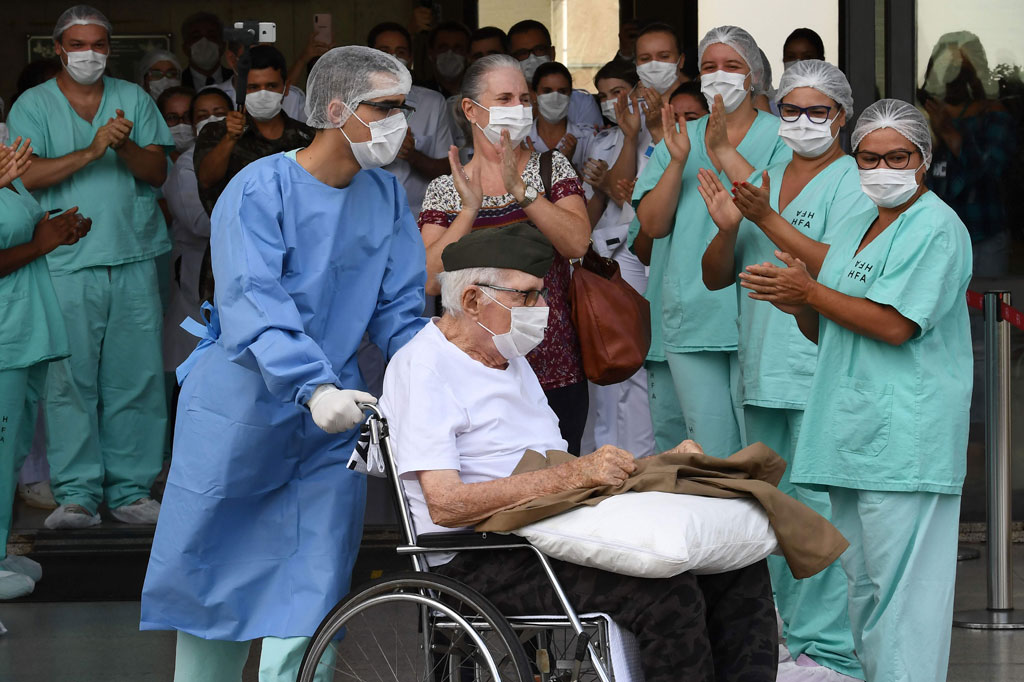 Piveta bertugas di resimen artileri keempat di militer Brasil, yang berlatih di Dakar pada 1942, segera setelah Brasil ikut terlibat dalam perang dan bergabung ke pihak Sekutu, kata militer.