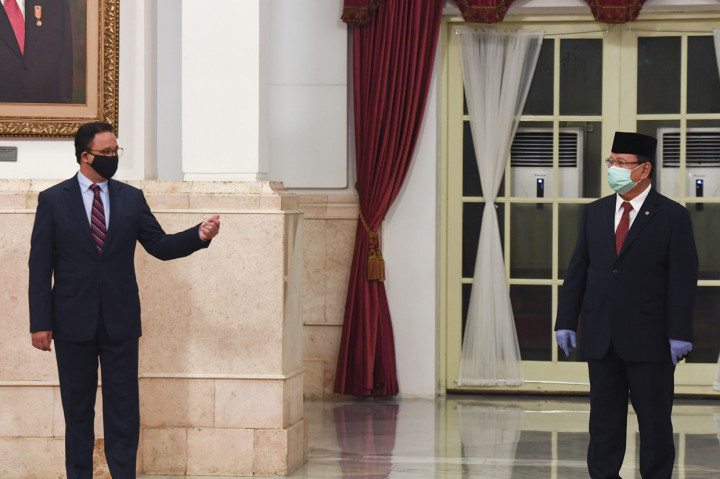 Dalam acara pelantikan, hadir Gubernur DKI Jakarta Anies Baswedan serta Menteri Pertahanan yang juga Ketua Umum Gerindra Prabowo subianto, Mendagri Tito Karnavian dan beberapa petinggi negara lainnya. 