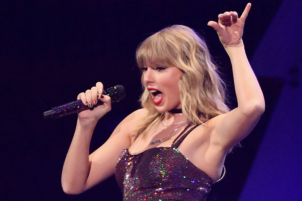 Pelantun '22' itu memastikan bahwa rangkaian konsernya di AS dan Brasil akan dijadwalkan kembali pada 2021, dengan tanggal yang akan diumumkan akhir tahun ini.