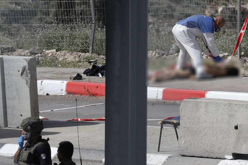 Pasukan keamanan Israel menembak mati seorang pria Palestina yang menikam polisi di pos pemeriksaan dekat Yerusalem, Rabu, 22 April 2020.  

