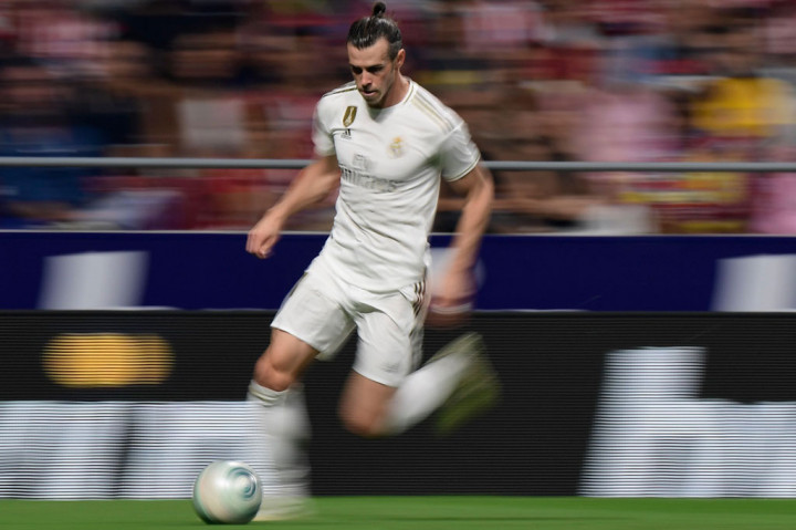 Kapten timnas sepak bola Wales, Gareth Bale dan istrinya, menyumbangkan donasi senilai 500 ribu pound (sekitar Rp9,5 miliar) kepada badan amal kesehatan di negaranya untuk membantu mengatasi penyebaran wabah virus korona (covid-19).