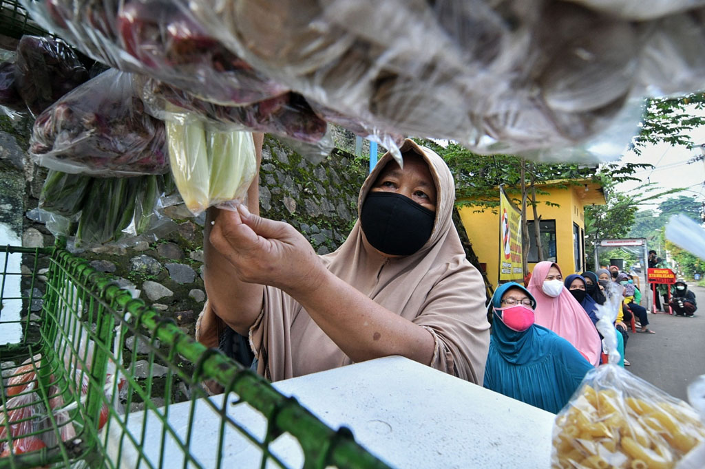 Perumahan di Depok Belanja Sayur  Harus Jaga  Jarak  Medcom id