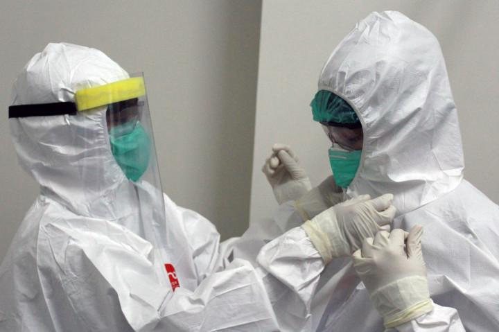 Ciputra Group melalui Ciputra Hospital Citra Garden City Jakarta dan Ciputra Hospital CitraRaya Tangerang mulai Jumat, 1 April 2020 mengoperasikan ruang isolasi berkapasitas 210 tempat tidur untuk menangani pasien Covid-19 sebagai bentuk aksi Corporate Social Responsibility (CSR) kepada Covid-19.